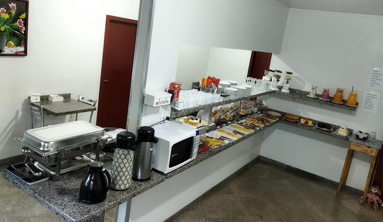 Giroto Hotel Realeza Zewnętrze zdjęcie